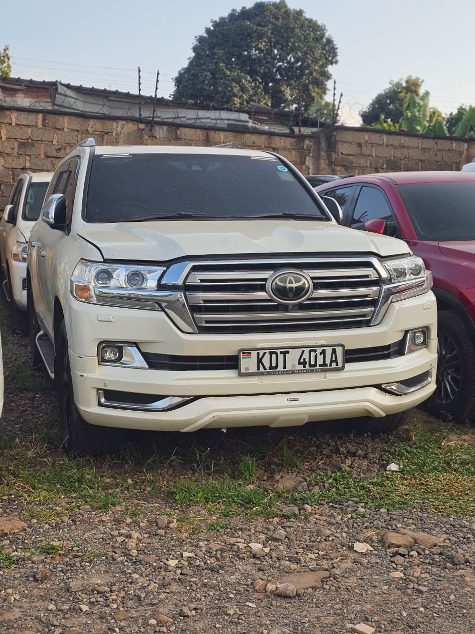 TOYOTA LANDCRUISER 200 SERIES
